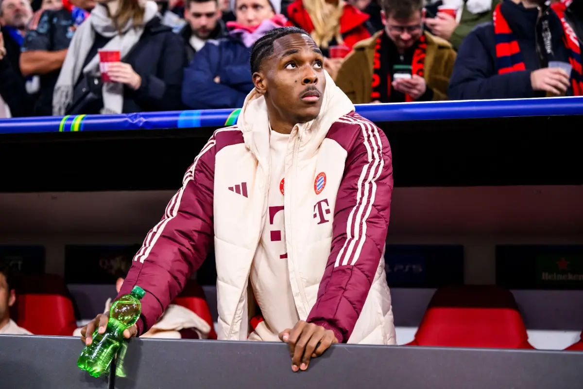 Mathys Tel sur le départ