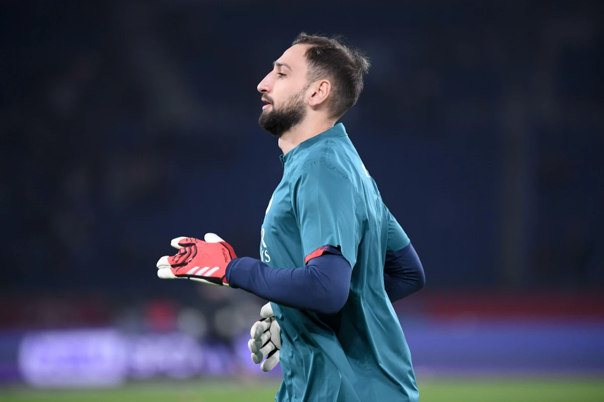 Gianluigi Donnarumma vers l'Inter Milan