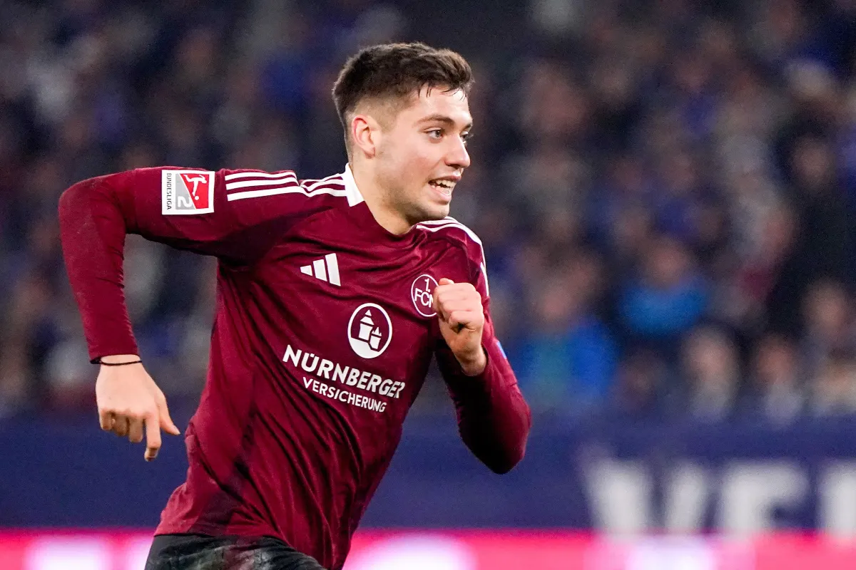 Brighton et Tottenham se disputent un jeune prodige grec