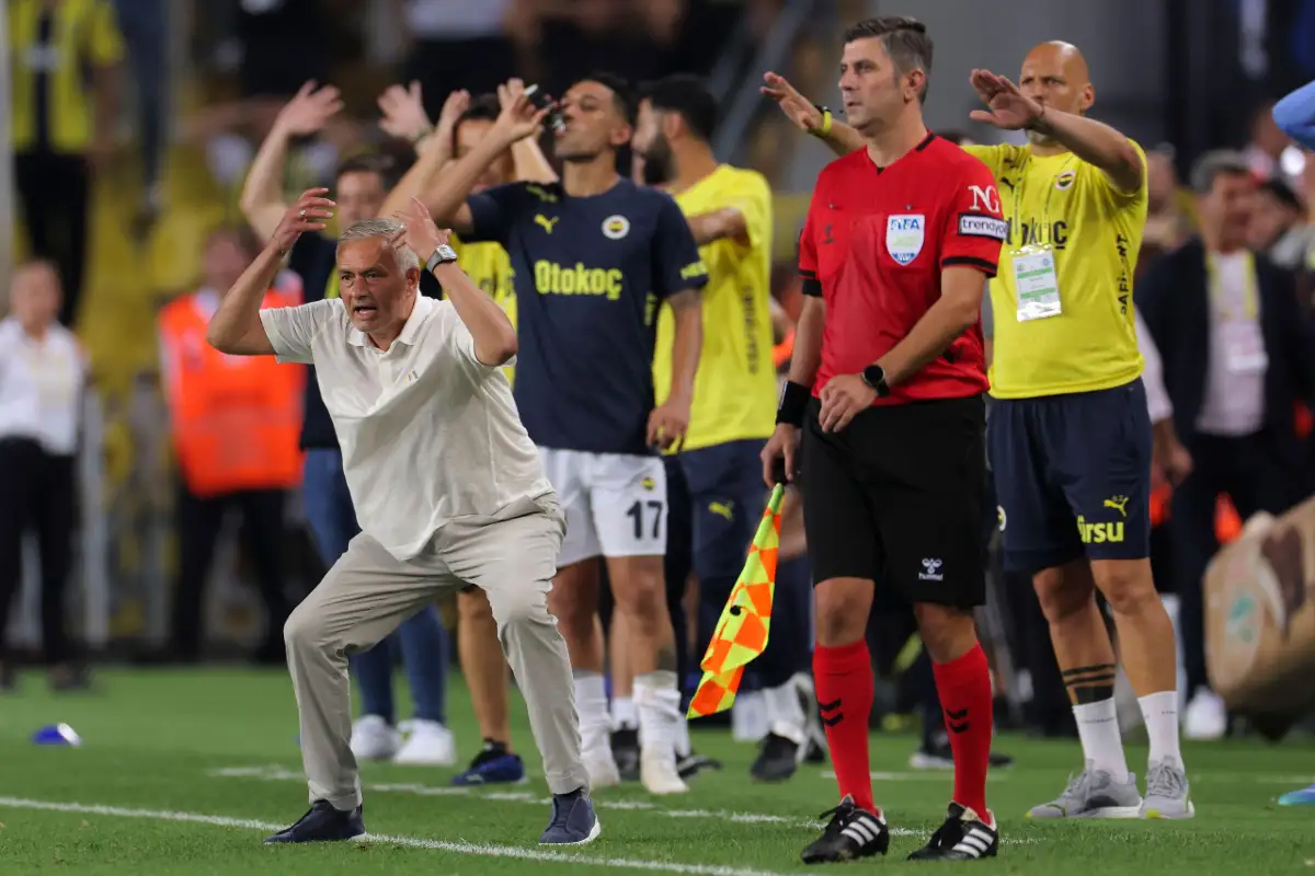 Chaotique : un match de Galatasaray se termine en 33 minutes