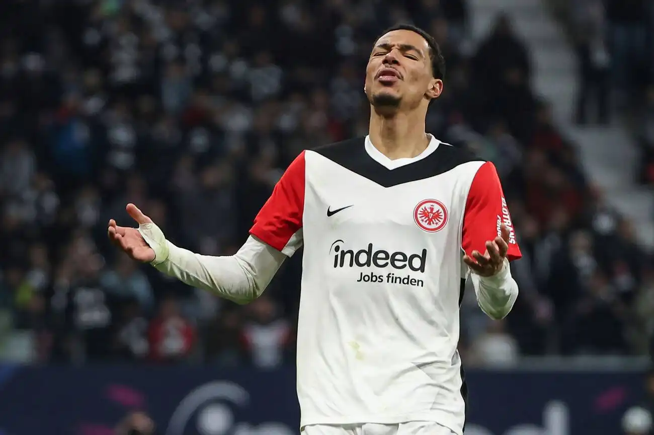 Eintracht Francfort : Le prix élevé pour recruter Hugo Ekitike