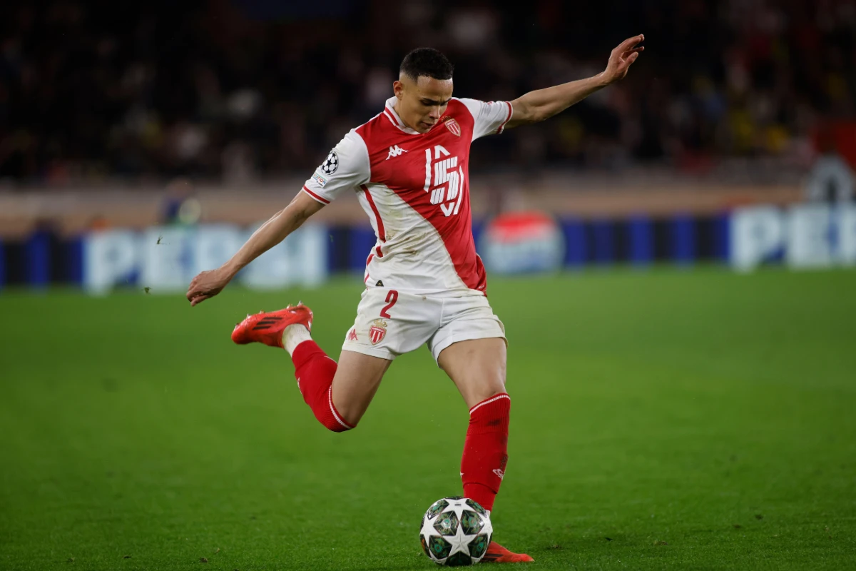 Le Barça a trouvé la doublure de Jules Koundé