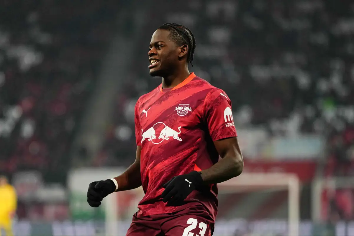 Manchester United sur la piste de Castello Lukeba