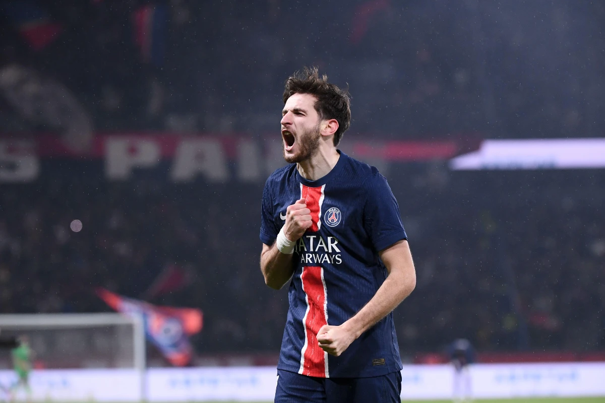 PSG : La folie qui suit Kvaratskhelia