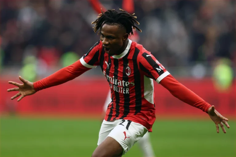 Samuel Chukwueze visé par deux géants turcs