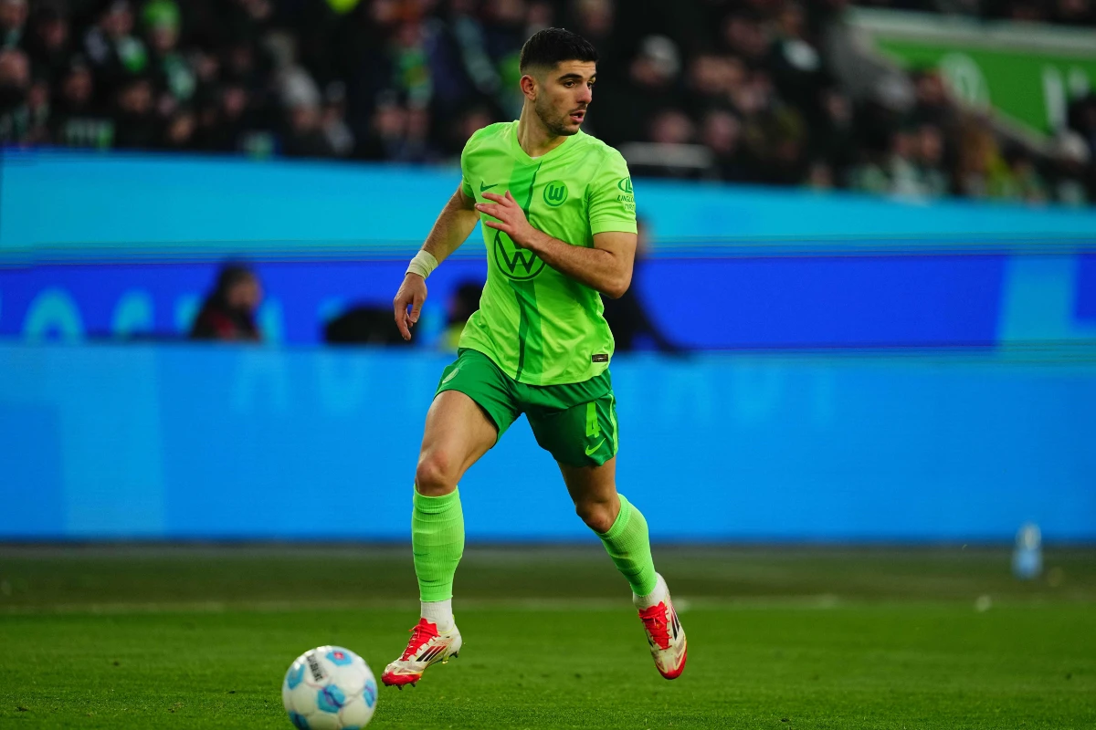 Un défenseur grec serait dans le viseur du Real Madrid