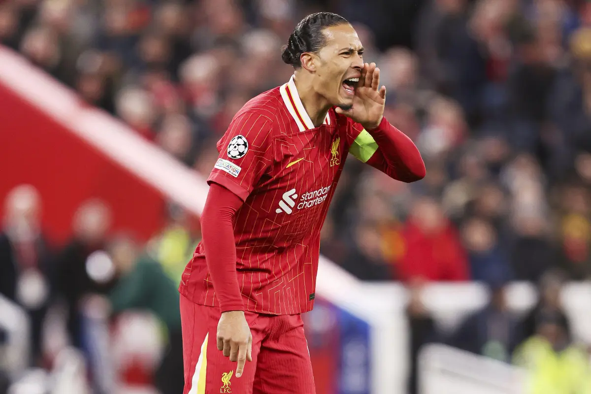 Liverpool : Van Dijk sort de son silence sur son avenir