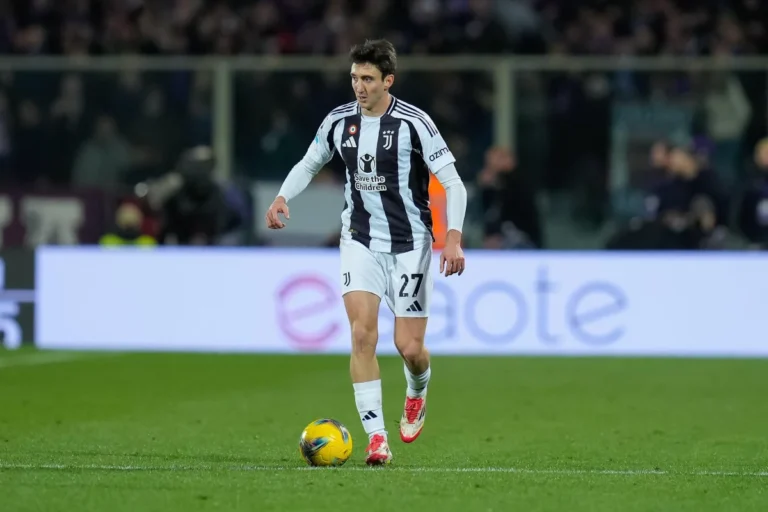 Andrea Cambiaso sous le maillot de la Juventus @Alamy