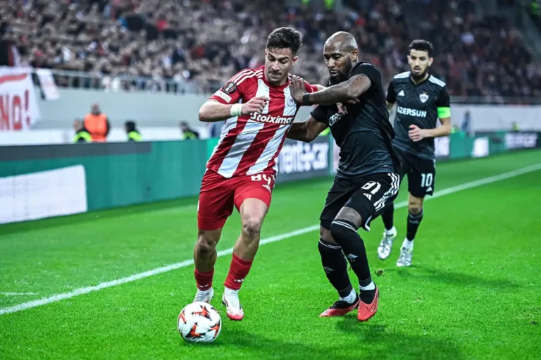 Charalampos Kostoulas brille avec l'Olympiakos @Alamy