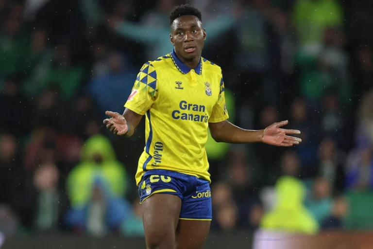 Dario Essugo rejoint Chelsea ©Alamy