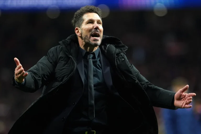 L'Atlético Madrid conteste l'absence de Julian Alvarez au prix The Best ©Alamy