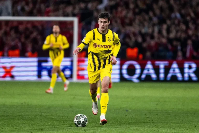 Giovanni Reyna en action avec le Borussia Dortmund @Alamy