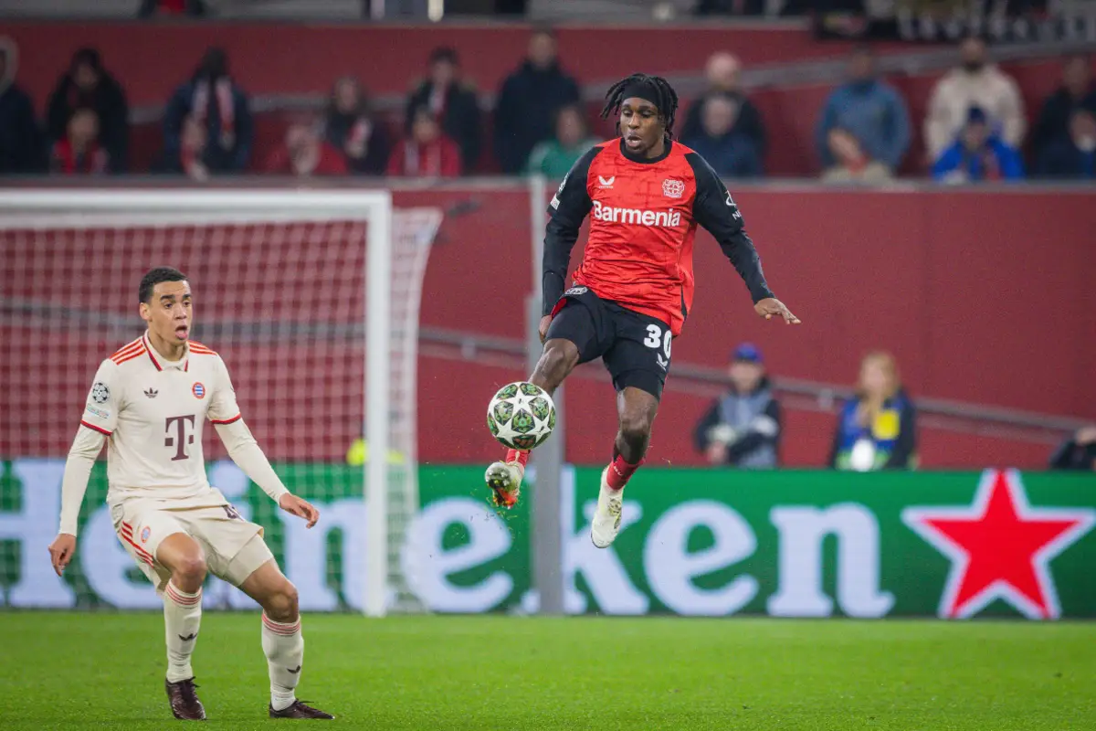 Manchester United se penche sur Jeremie Frimpong