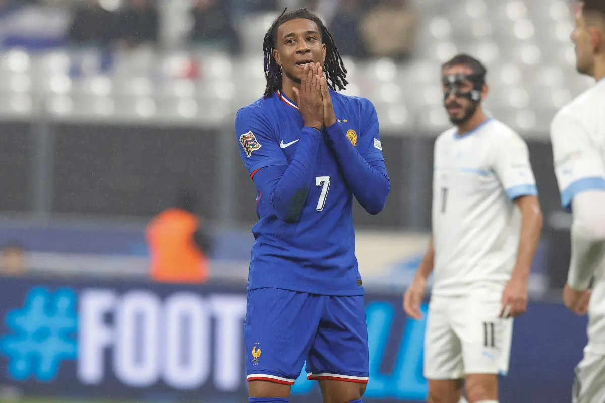 La barrière improbable entre Deschamps et Olise