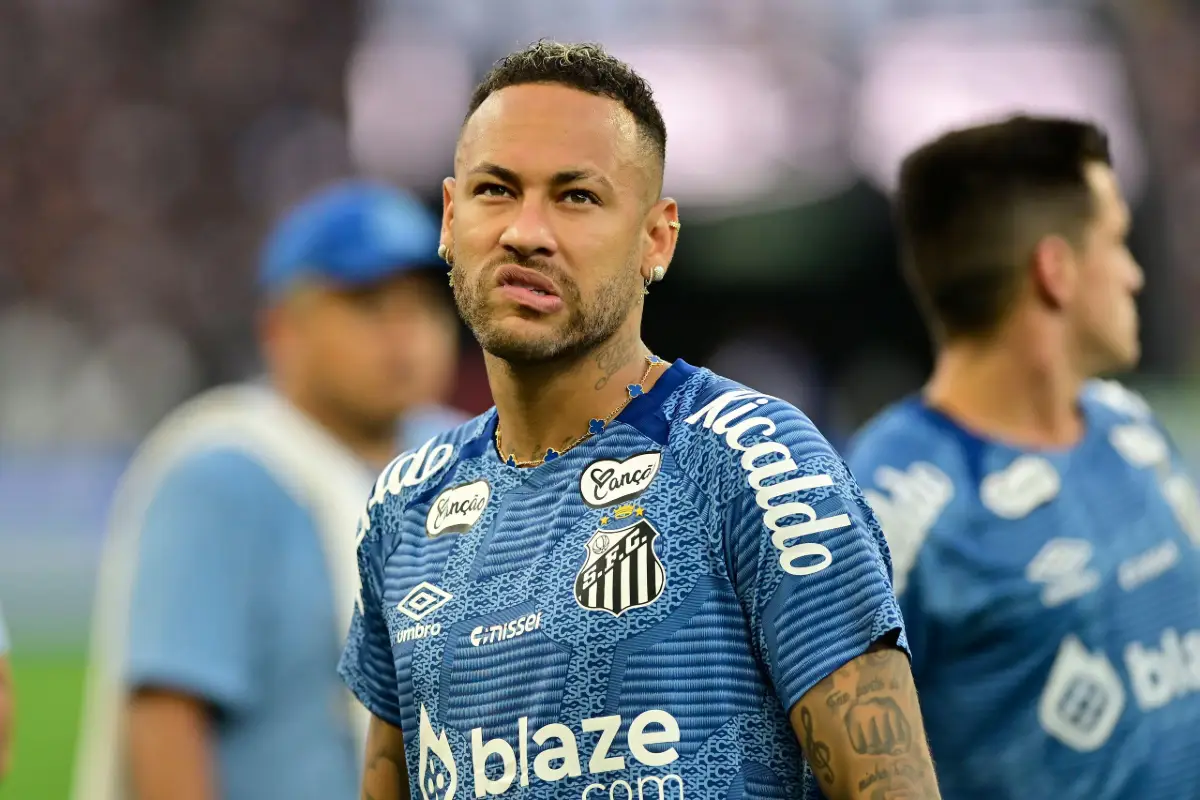 Santos ne panique pas pour l'avenir de Neymar