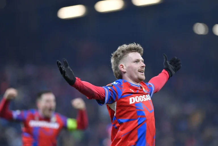 Le Bayer Leverkusen et Dortmund visent un international tchèque