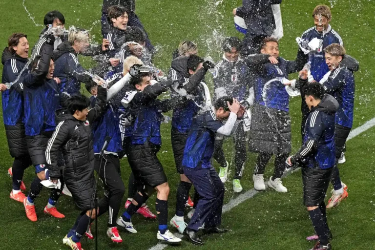 Le Japon célèbre sa qualification à la Coupe du Monde 2026