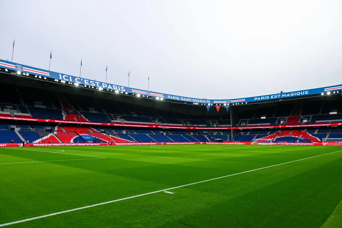 Nouveau stade du PSG, le dossier présenté à Doha !