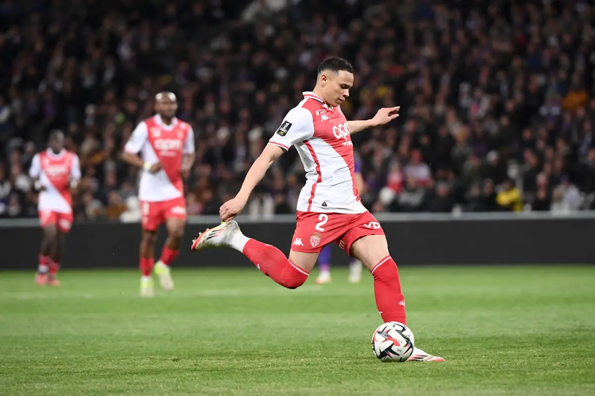 Monaco réclame une fortune pour ce brésilien