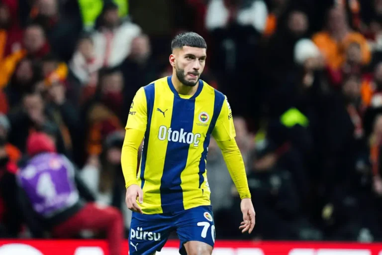 Oguz Aydin visé par l'OM et visé par de nombreux clubs aussi ©Alamy