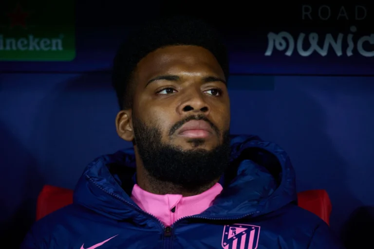 Thomas Lemar poussé vers la sortie par l'Atlético Madrid ©Alamy