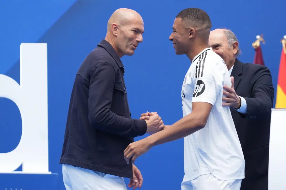 Zidane successeur de Deschamps ? Mbappé tranche