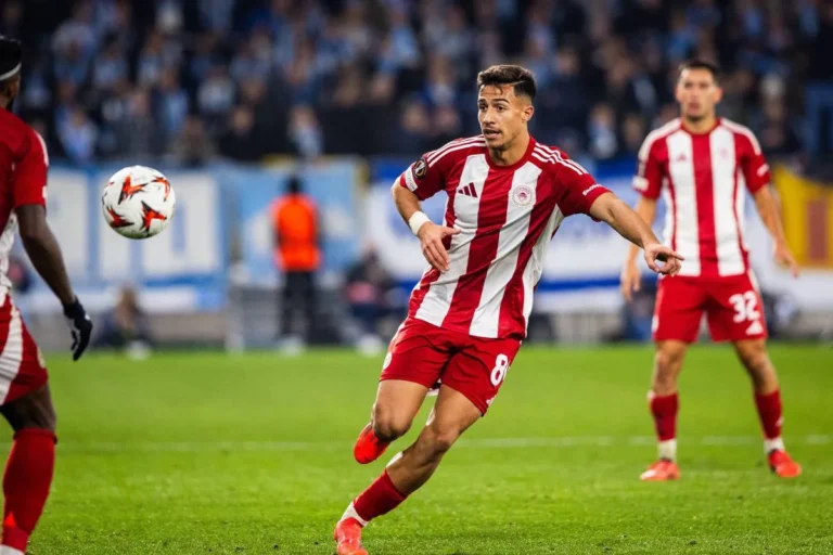 La Premier League ouvre ses portes à Charalampos Kostoulas