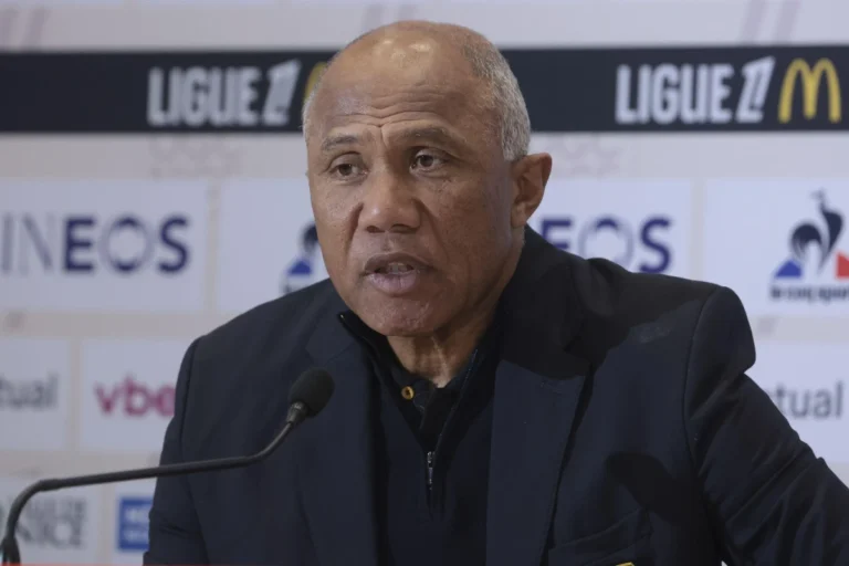 ASSE-OL Antoine Kombouaré rancunier enfonce Letexier