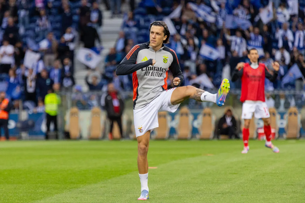 Direction Manchester City pour ce latéral gauche espagnol ?