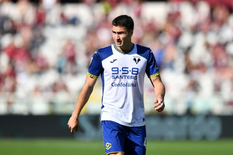 Diego Coppola avec le Hellas Vérone @Alamy