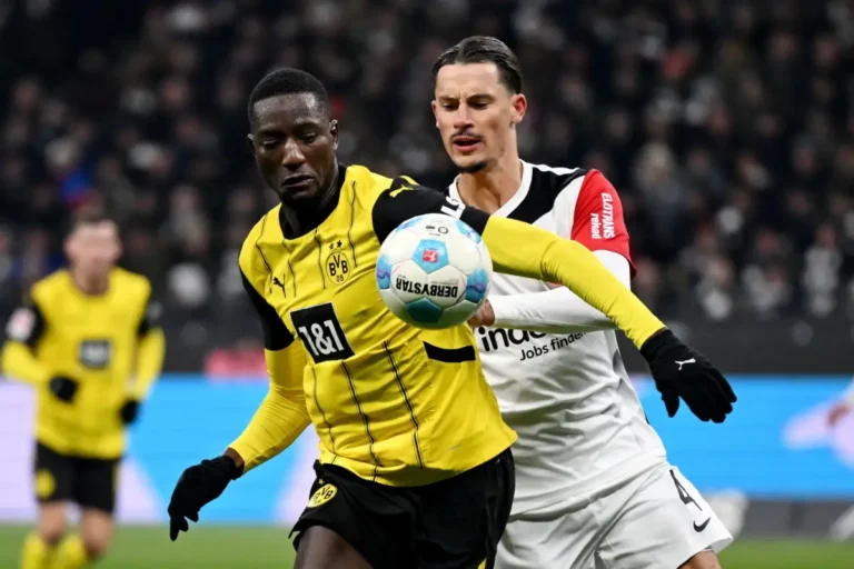 Dortmund traque cet incroyable défenseur