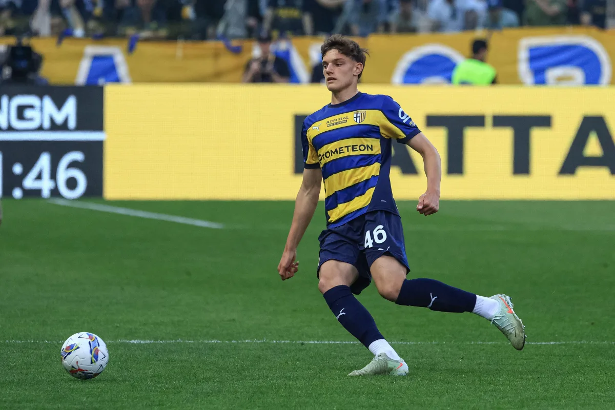 Le FC Barcelone vise un jeune crack italien pour renforcer sa défense