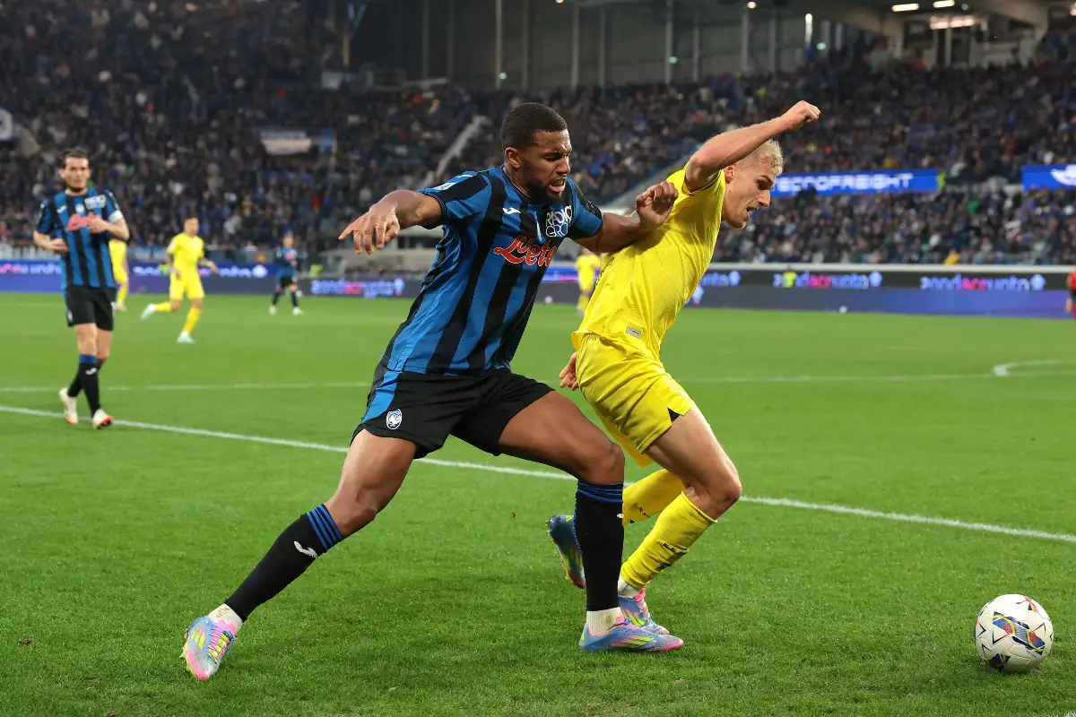 Tottenham : un international suédois pour renforcer la défense ?