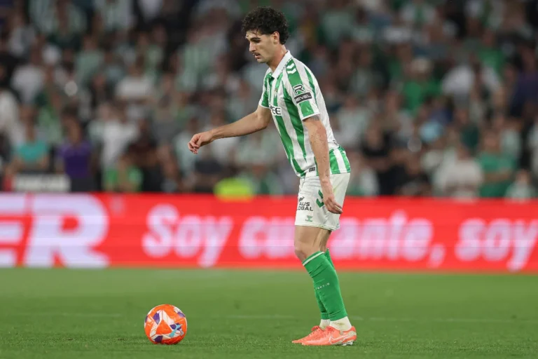 Johnny Cardoso avec le Bétis @Alamy