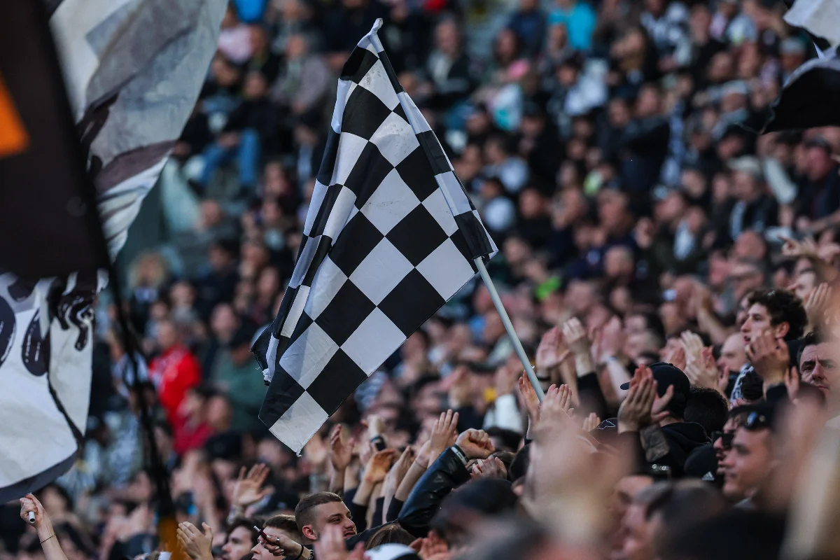 La Juventus et le Milan AC se disputent un jeune espoir italien