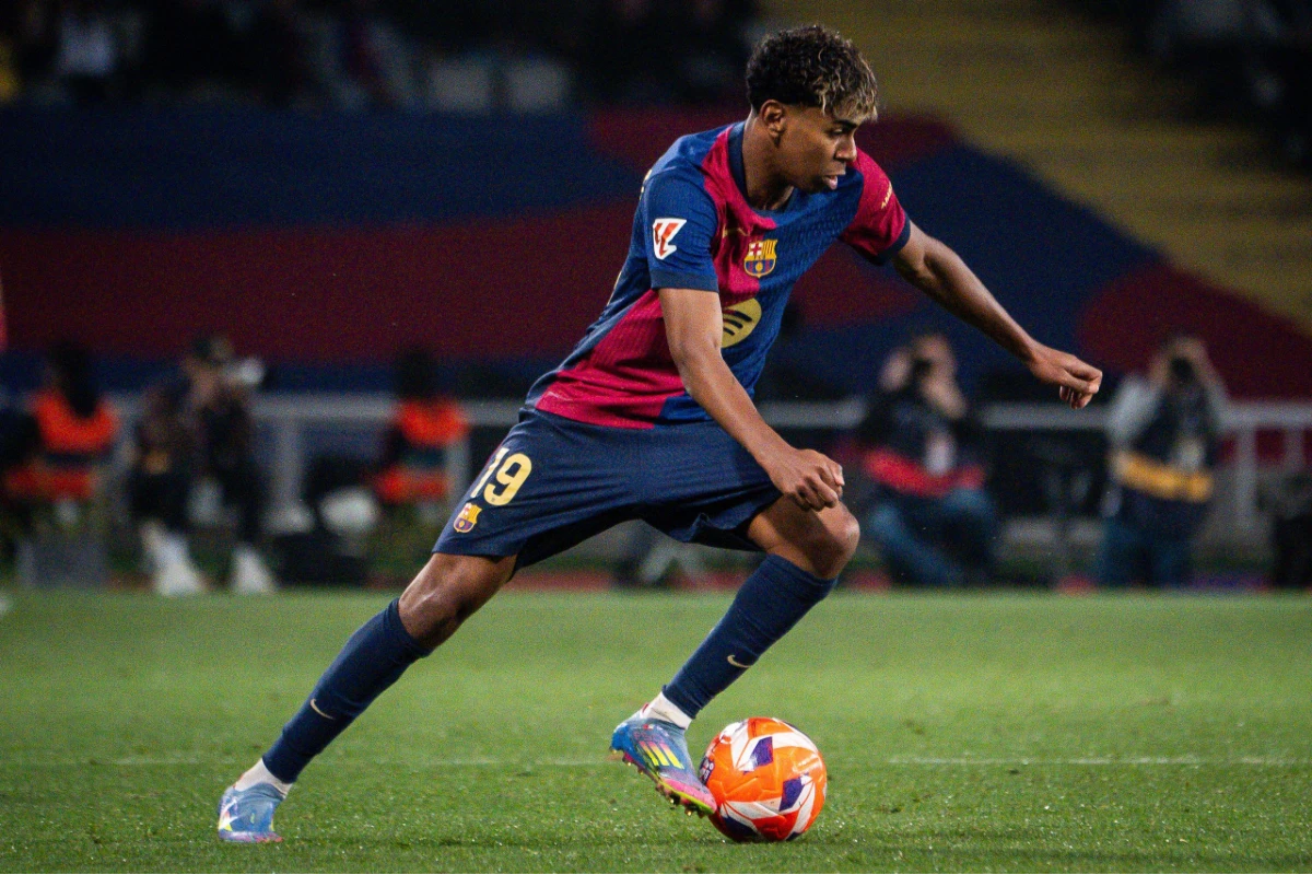 FC Barcelone: Manchester City déclenche une offre dingue pour Lamine Yamal