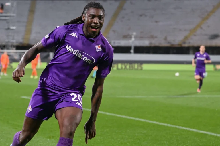 Moise Kean buteur avec la Fiorentina @Alamy