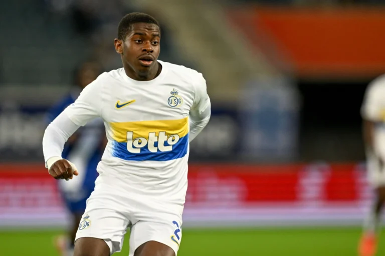 Noah Sadiki dans le viseur de l'OL @Alamy