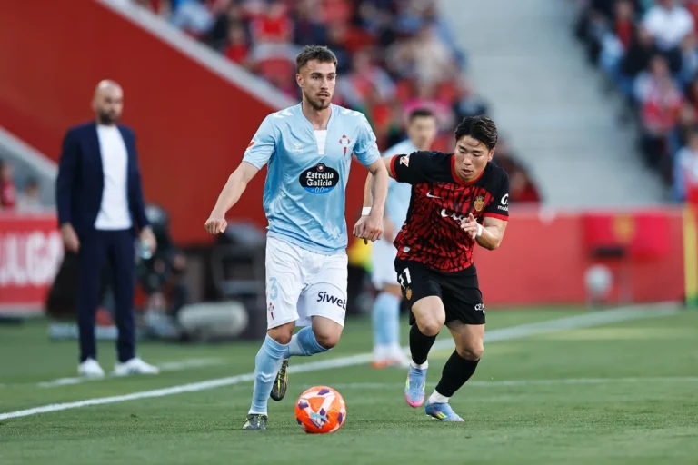 Óscar Mingueza avec le Celta Vigo @Alamy