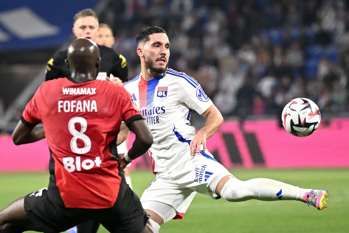 L'OL fait cadeau de Rayan Cherki à deux cadors anglais