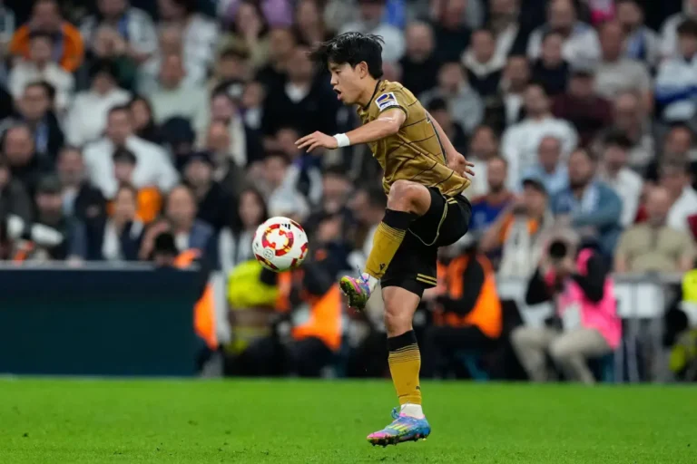 Takefusa Kubo dans le viseur de Naples ©Alamy