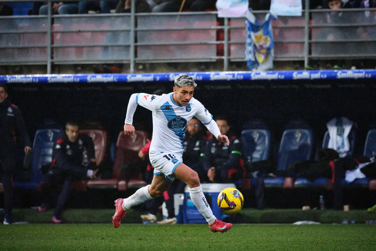 Arsenal et Chelsea visent un jeune crack espagnol