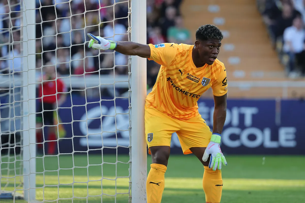 Manchester United : un international japonais pour garder les cages