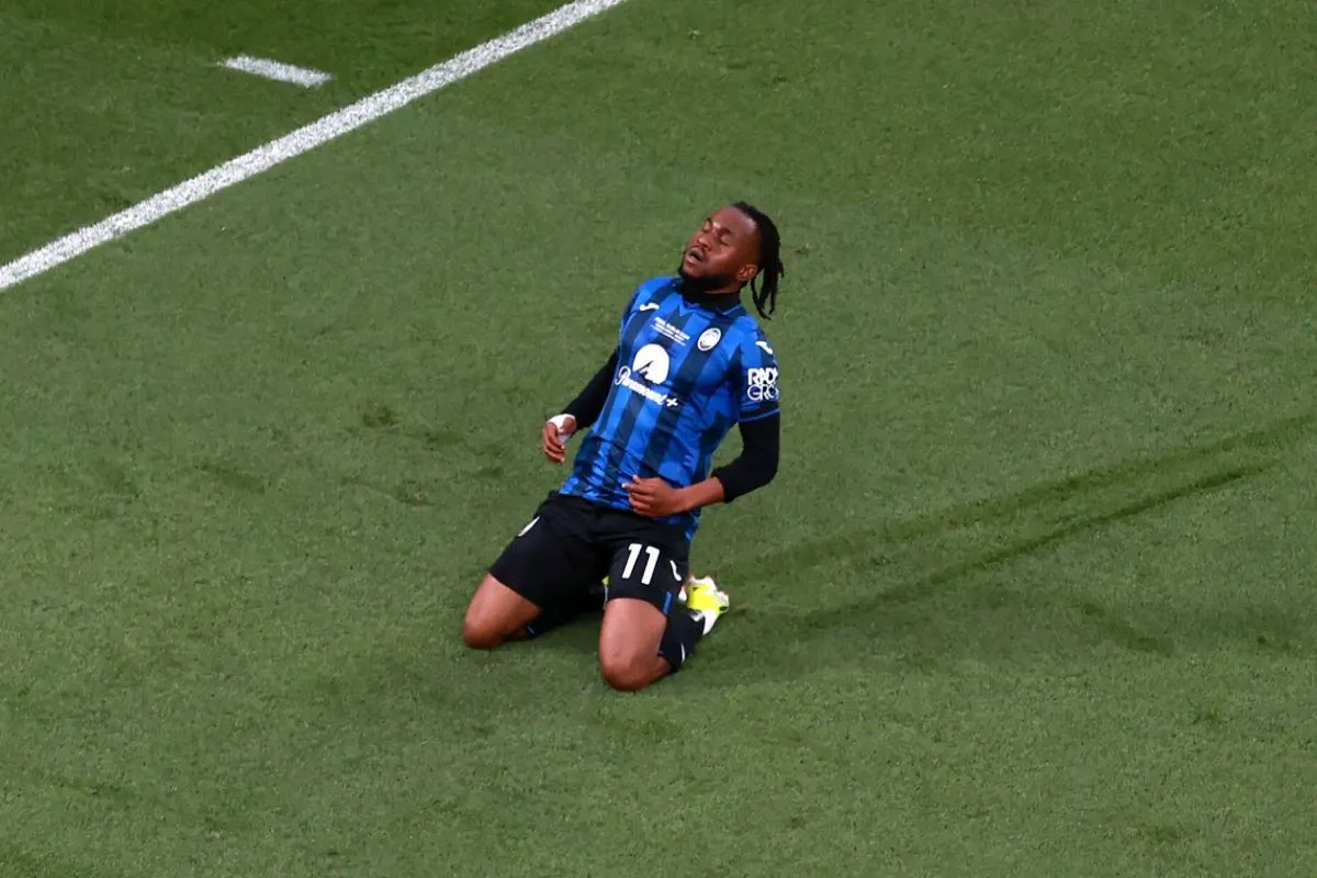 Retour en Angleterre par la grande porte pour Lookman ?