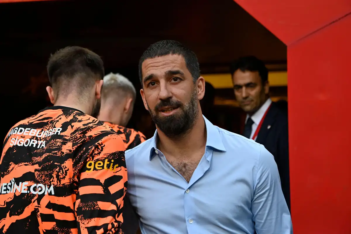 Arda Turan : Une nouvelle ère débute en Ukraine