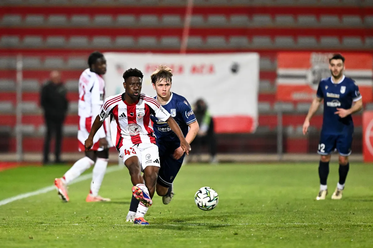 Lens s'active pour un défenseur de Ligue 2