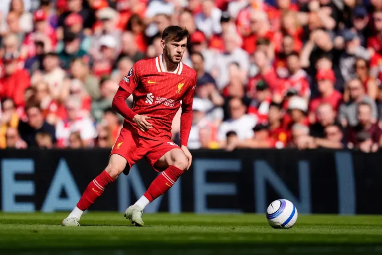 Conor Bradley prolongé par Liverpool ©Alamy