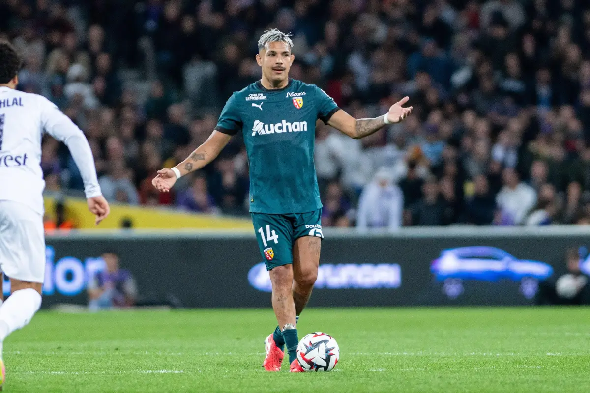 Lens : Facundo Medina finalement en Espagne ?
