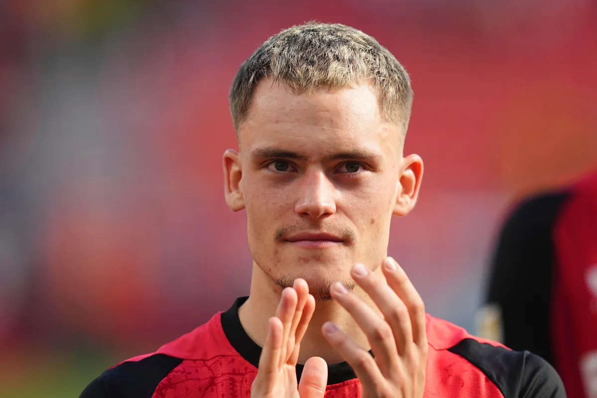 Bayer : Florian Wirtz est arrivé à Manchester
