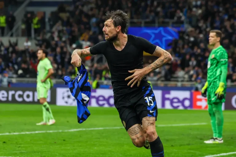 Francesco Acerbi symbole d'une défense très prolifique de l'Inter Milan ©Alamy